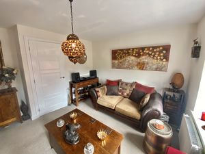 Lounge- click for photo gallery